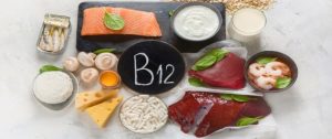 علاج نقص فيتامين B12 بالأكل